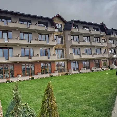 Milmari Premier 47 *