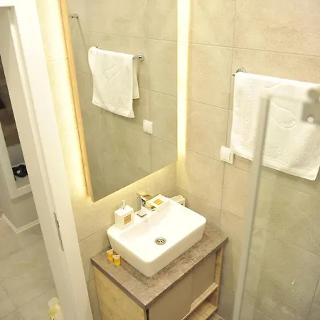 Milmari Premier 47 Apartment