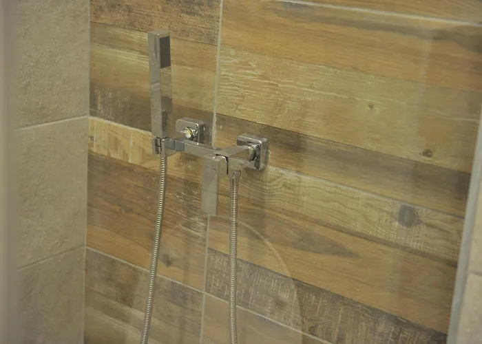 Milmari Premier 47 *